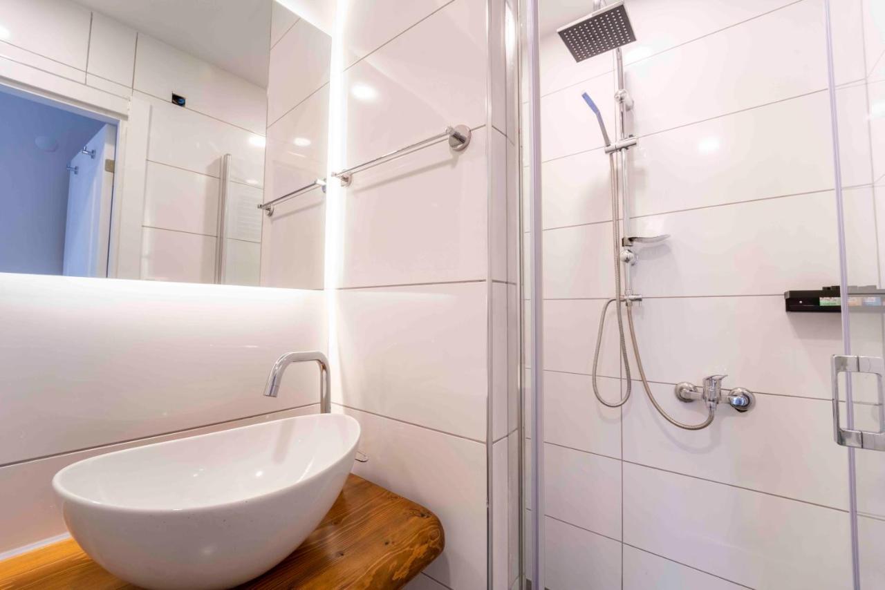 Kamkat Otel كمر المظهر الخارجي الصورة